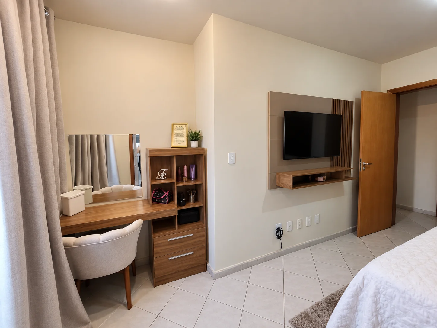 Apartamento no Bairro Centenário